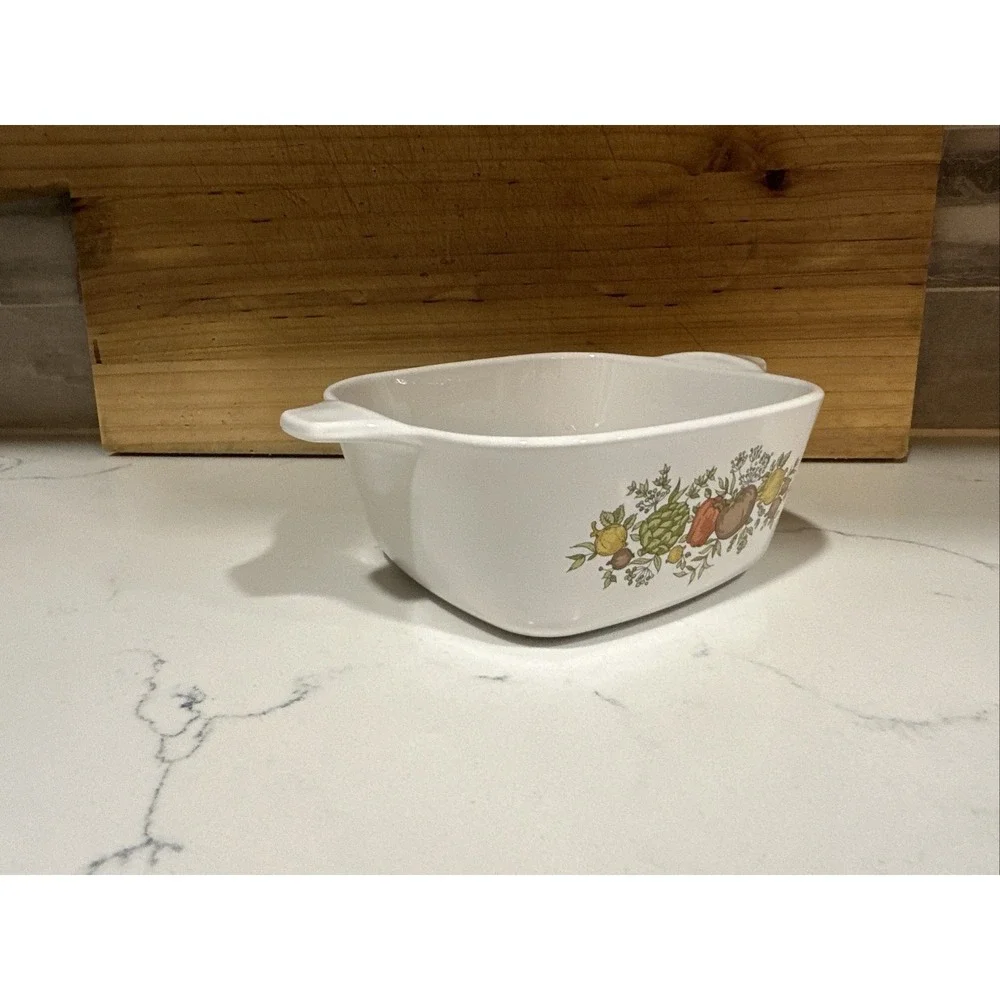 Corning Ware Spice of Life Petite Casserole Baking Dish P-43-B; 2-3/4 Cup